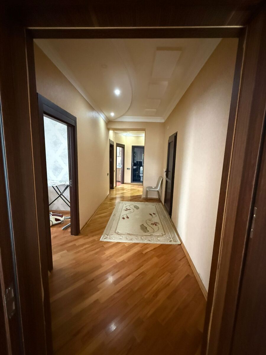 İcarəyə verilir 3 otaqlı yeni tikili 130 m² — Mənzil, Bakı (11)