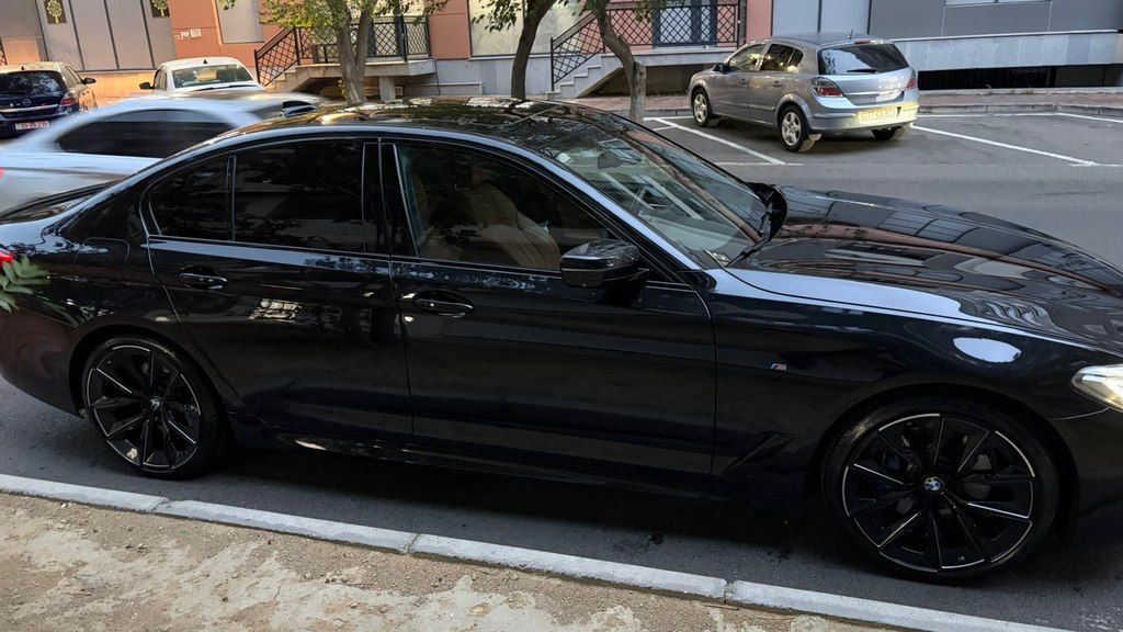BMW 530, 2.0 L, 2017 il, 140 000 km — Avtomobillər, Bakı (4)