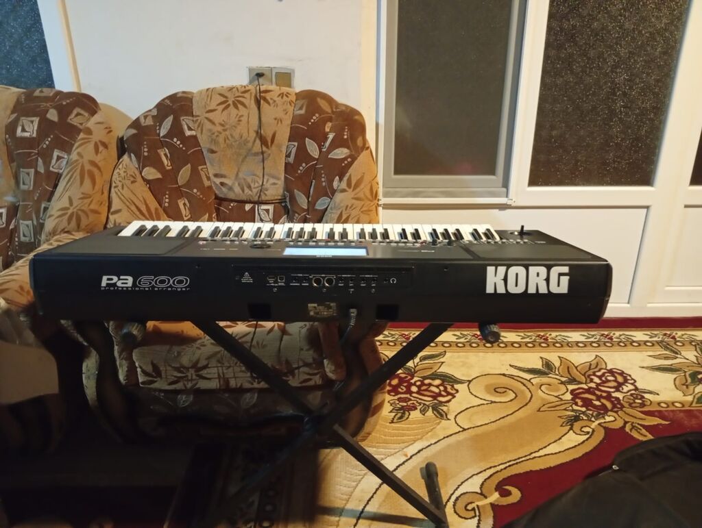 Barter var. 700 azn və Sd Pa 50. Sempler olsun. Setqasında əl izi var — Musiqiə alətləri, Digah (3)