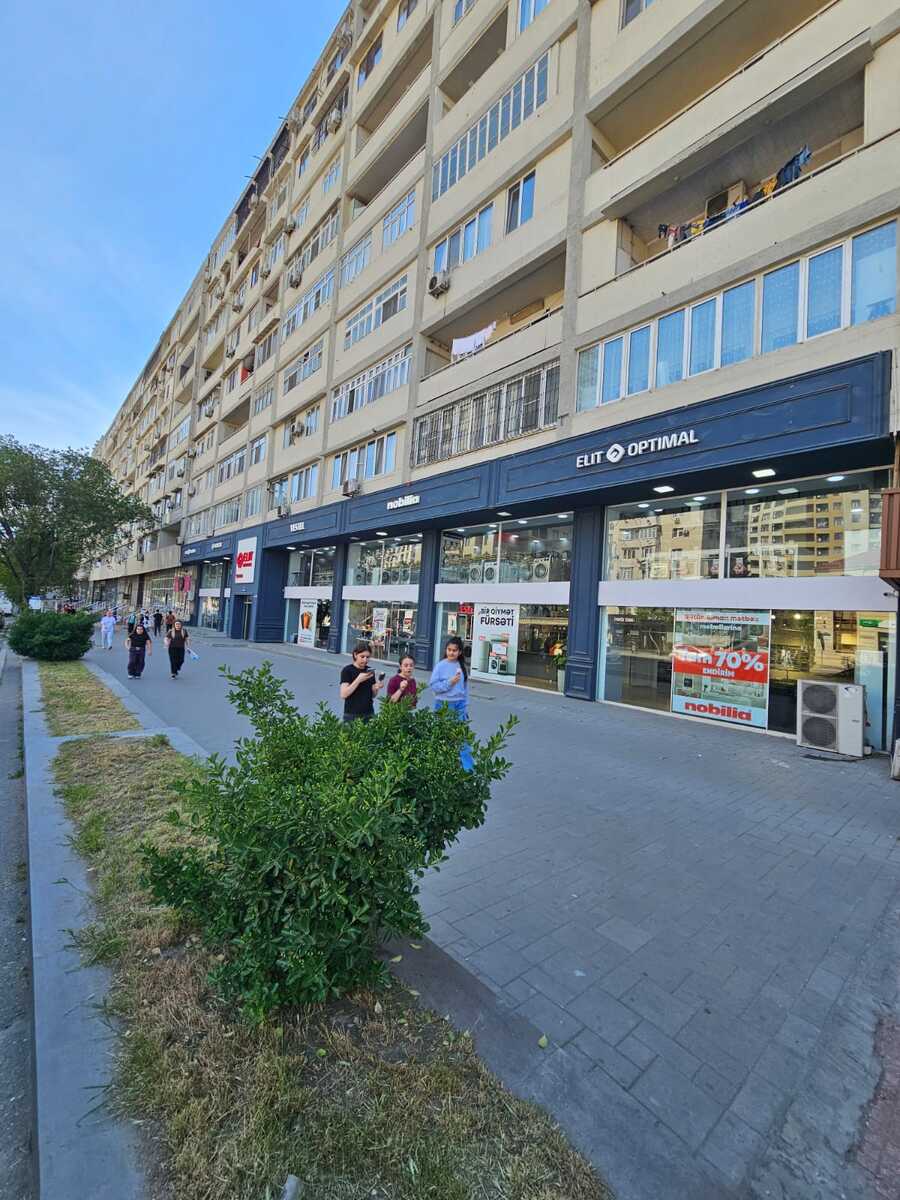 Satılır obyekt 800 m² — Əmlak, Bakı