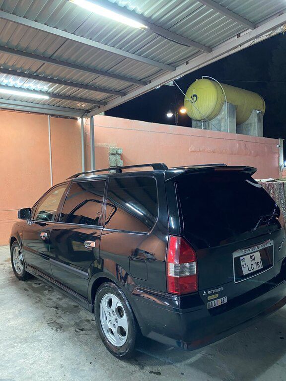 Mitsubishi Chariot, 2.4 L, 2001 il, 235 644 km — Avtomobillər, Gəncə (6)