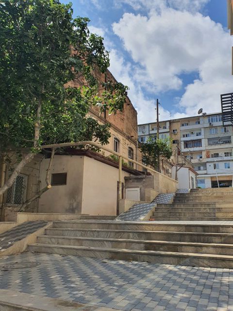 İcarəyə verilir 1 otaqlı köhnə tikili 30 m² — Bakı