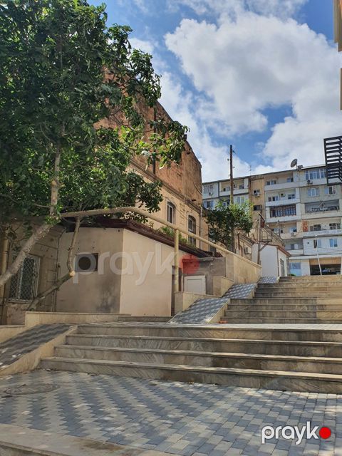 İcarəyə verilir 1 otaqlı köhnə tikili 30 m²
