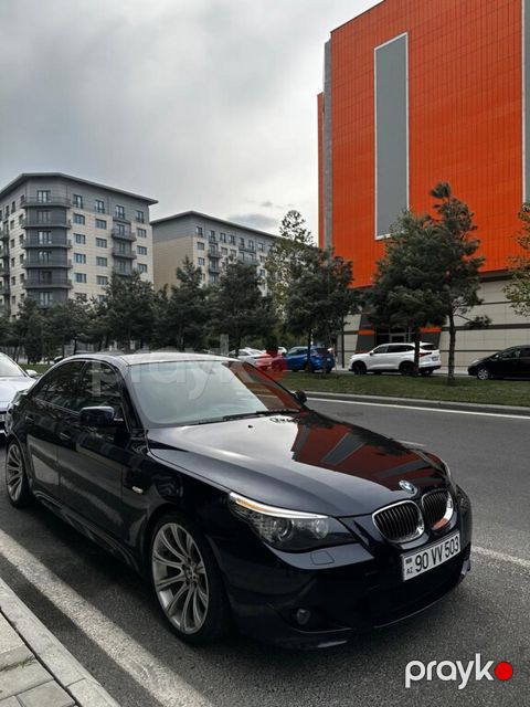 BMW 525, 2.5 L, 2009 il, 166 000 km