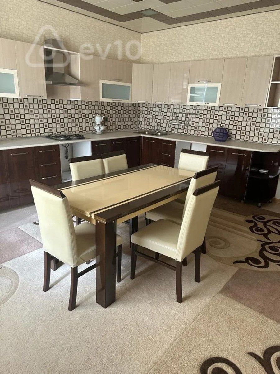 Satılır 9 otaqlı həyət evi/bağ evi 600 m² — Ev, villa, Bakı (10)