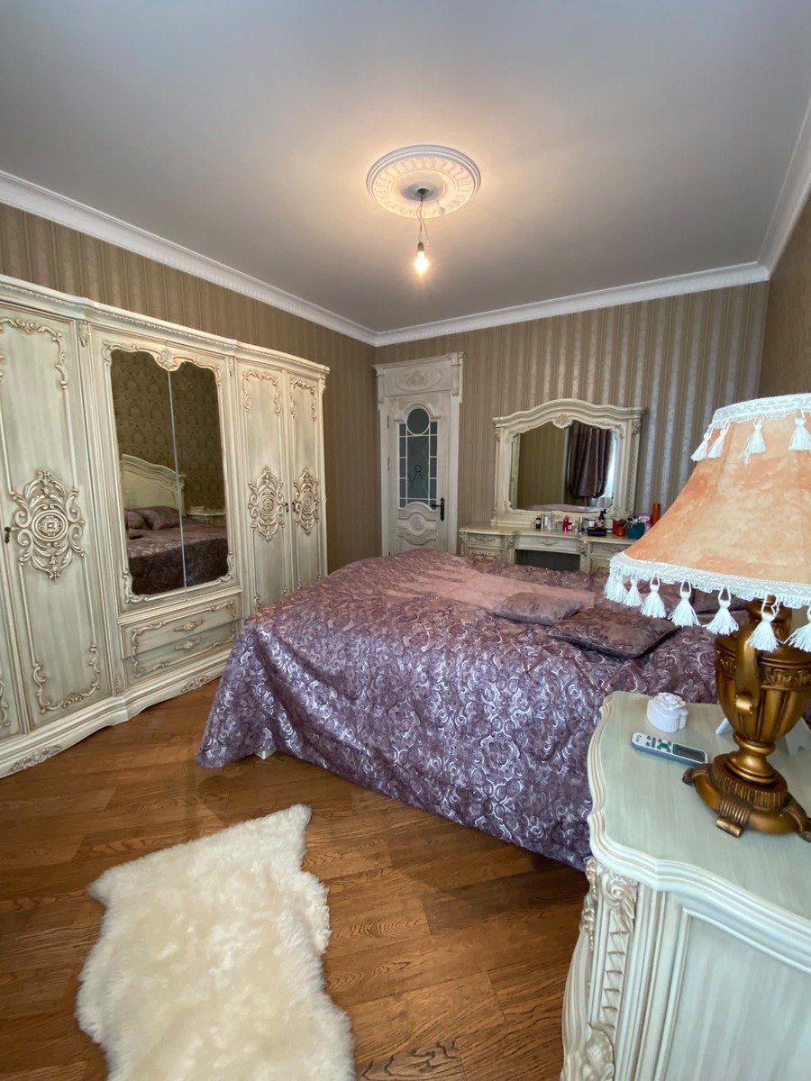 Satılır 5 otaqlı yeni tikili 210 m² — Mənzil, Bakı (10)