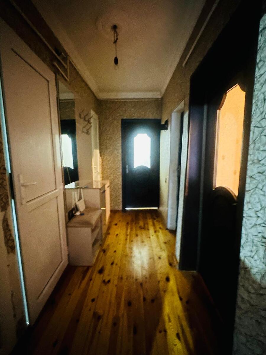 Satılır 2 otaqlı köhnə tikili 60 m² — Mənzil, Bakı (2)
