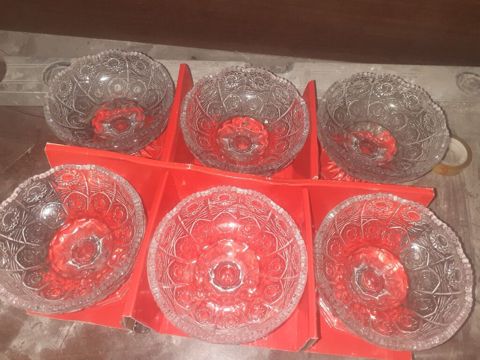 Tort və şiriniyyat qabı, Şüşə — Xırdalan