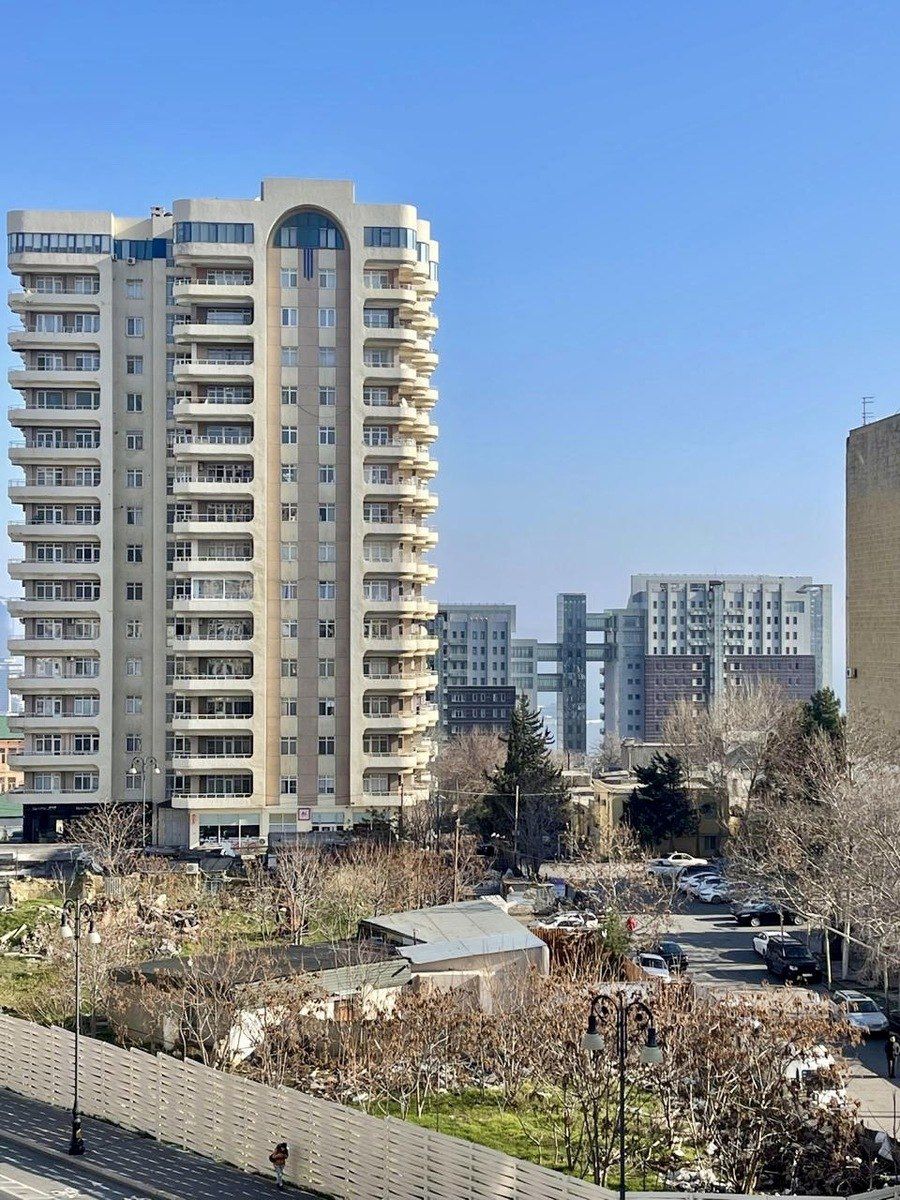 İcarəyə verilir 2 otaqlı köhnə tikili 65 m² — Mənzil, Bakı (8)