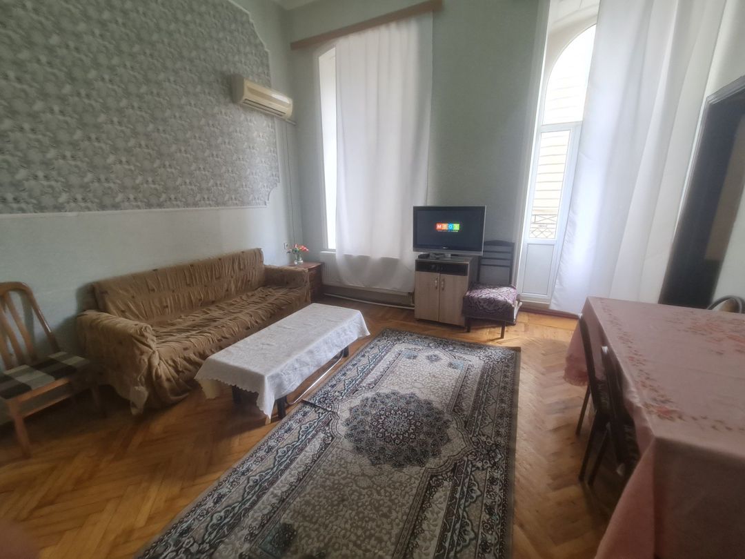 İcarəyə verilir 3 otaqlı köhnə tikili 69 m² — Mənzil, Bakı (10)
