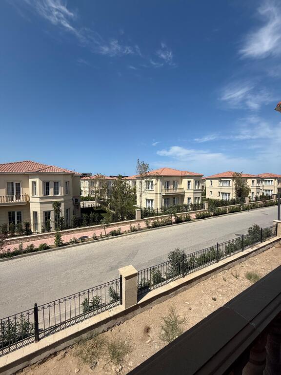 Satılır 6 otaqlı həyət evi/bağ evi 290 m² — Ev, villa, Bakı (10)