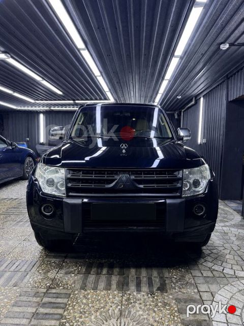 Mitsubishi Pajero, 3.5 L, 2011 il, 180 000 km