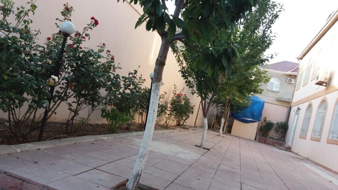 Satılır 7 otaqlı həyət evi/bağ evi 200 m² — Ev, villa, Bakı (11)