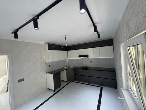 Satılır 5 otaqlı həyət evi/bağ evi 113.5 m² — Xırdalan