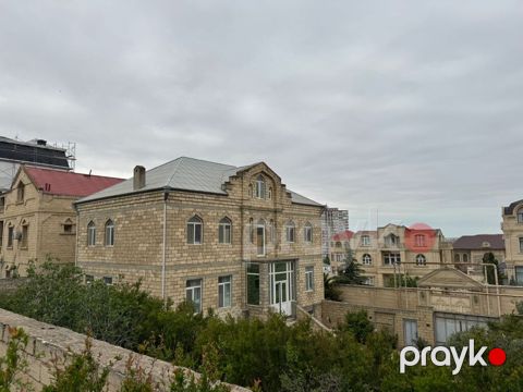 Satılır 6 otaqlı həyət evi/bağ evi 450 m² — Bakı