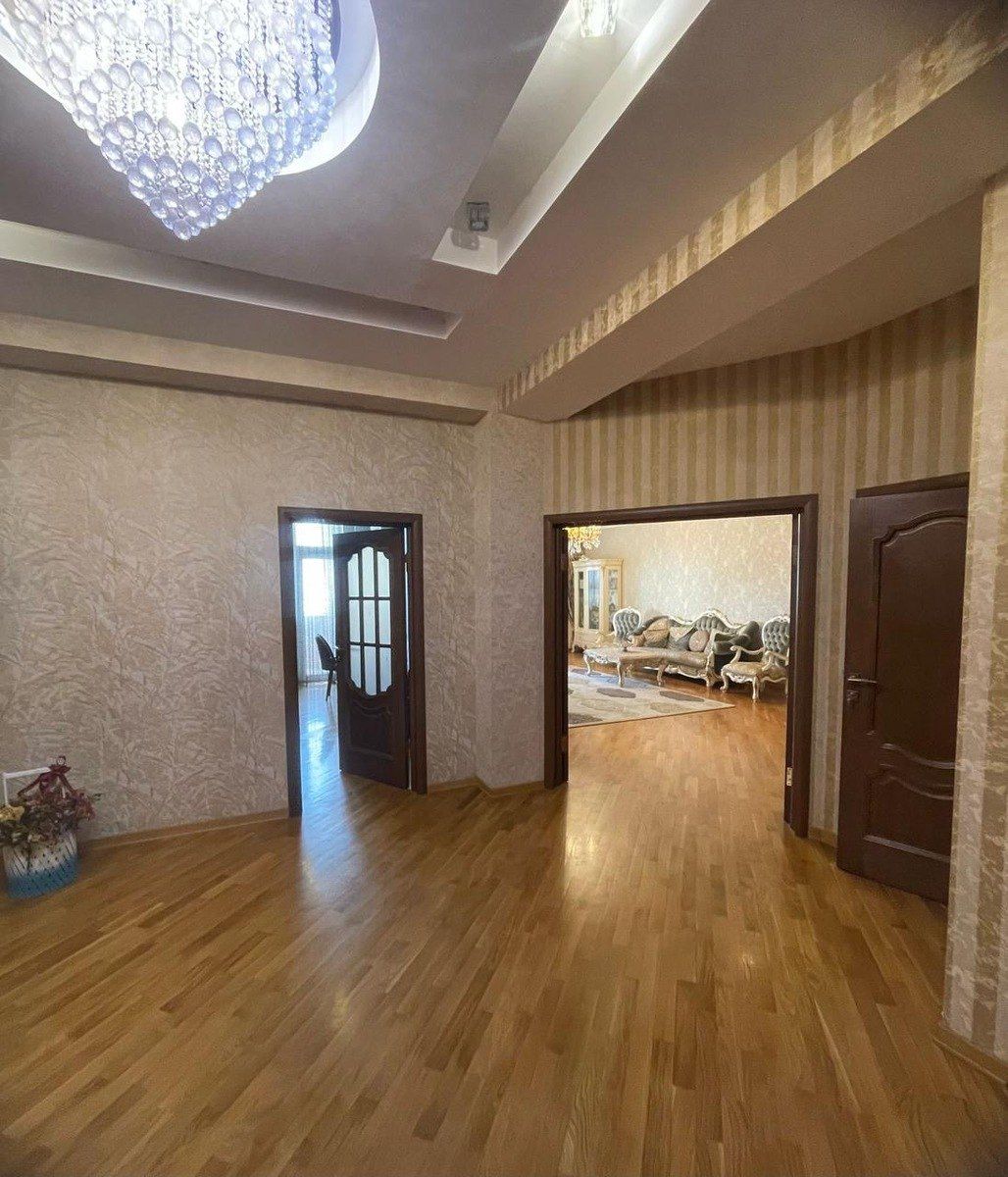 Satılır 4 otaqlı yeni tikili 170 m² — Mənzil, Bakı (3)