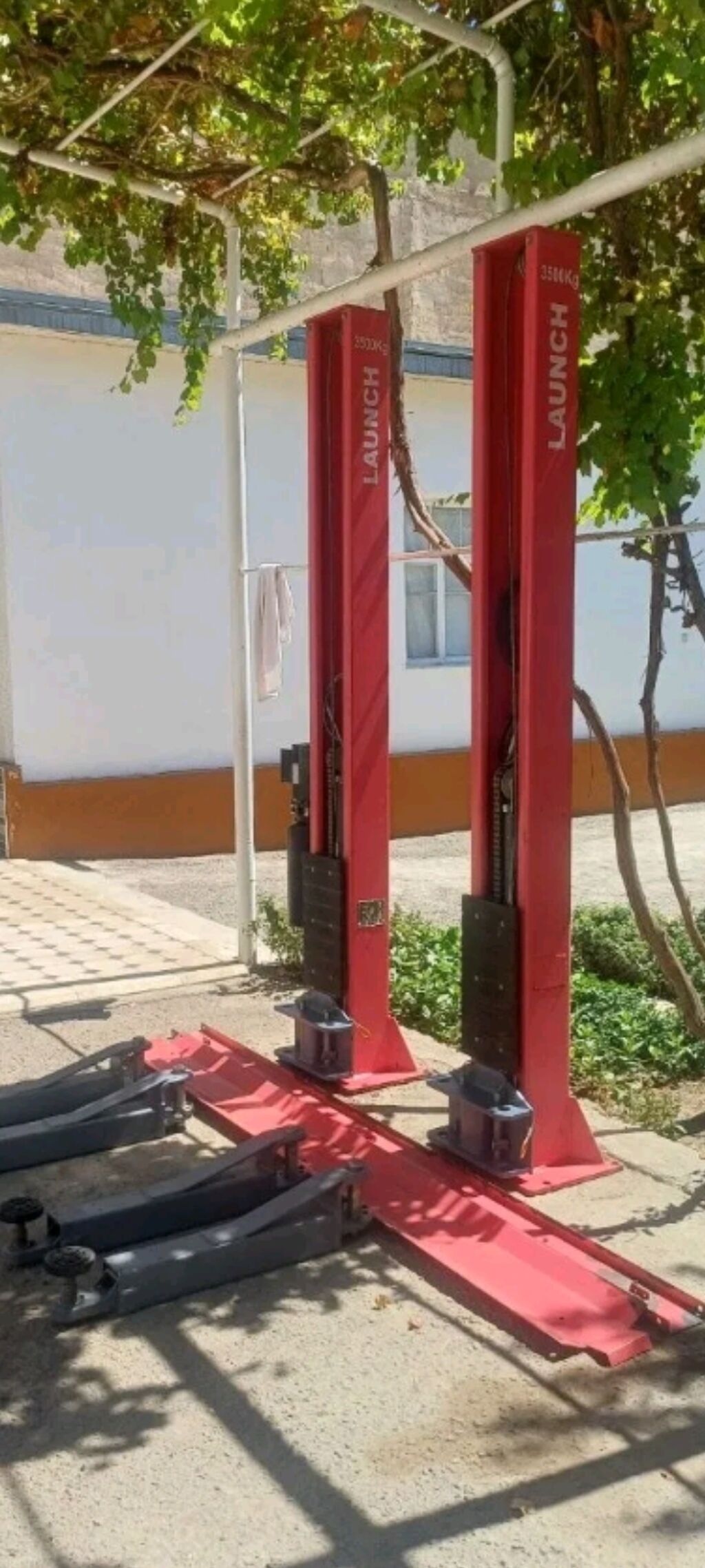 Avtoserviz üçün padyomnik satılır 3 ton yarımlıq — Biznes və avadanlıq, Bakı (3)