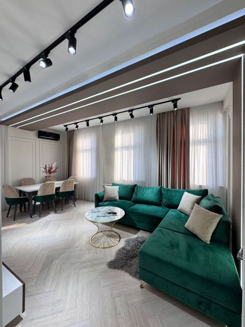 Satılır 3 otaqlı yeni tikili 125 m² — Bakı