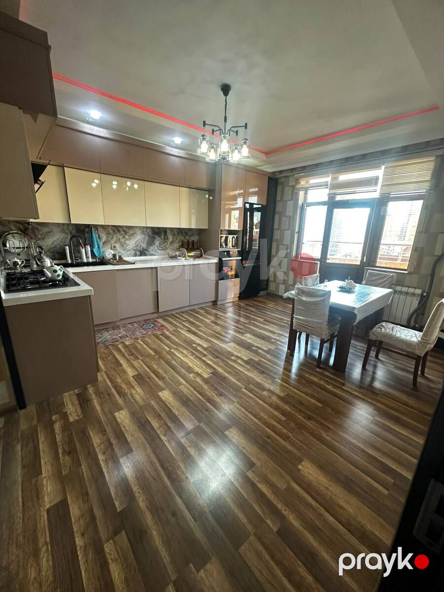 Satılır 3 otaqlı yeni tikili 137 m² — Mənzil, Bakı (10)