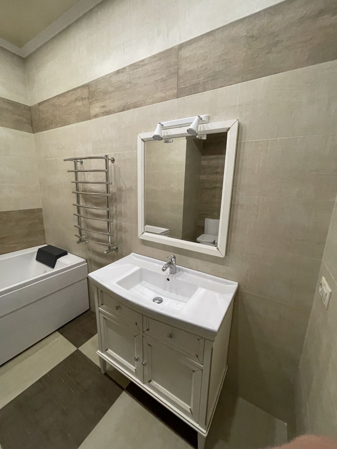 İcarəyə verilir 6 otaqlı yeni tikili 250 m² — Mənzil, Bakı (5)