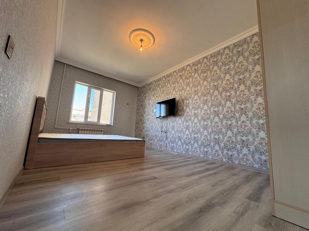 Satılır 1 otaqlı köhnə tikili 35 m² — Mənzil, Bakı (2)