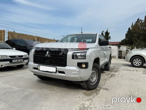 Mitsubishi L200, 2.4 L, 2024 il, 122 680 km
