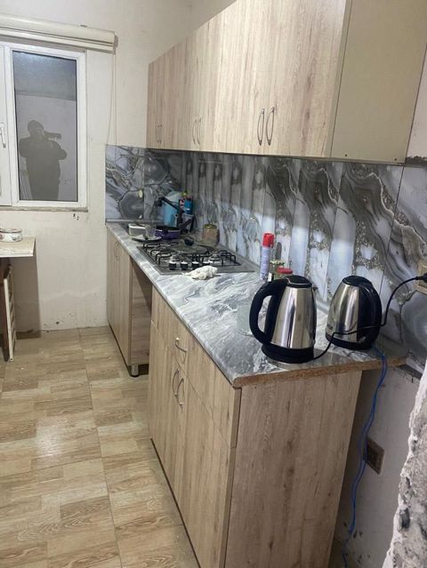 Mətbəx mebeli – 280 sm Qiymət: 290 AZN Məkan: Balaxanı, 0948 leli — Bakı