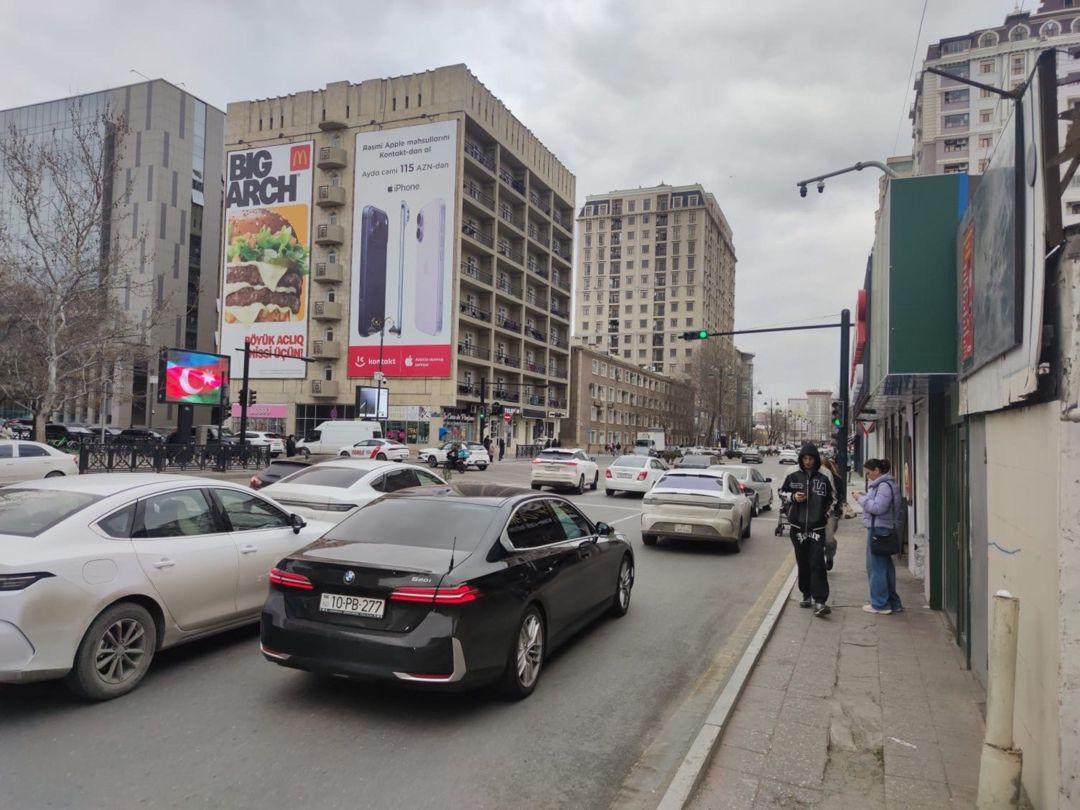 İcarəyə verilir 3 otaqlı köhnə tikili 57 m² — Mənzil, Bakı (2)
