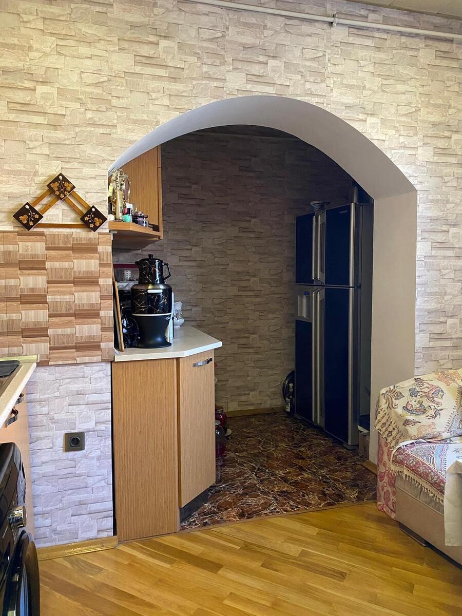 Satılır 4 otaqlı köhnə tikili 116 m² — Mənzil, Bakı (12)