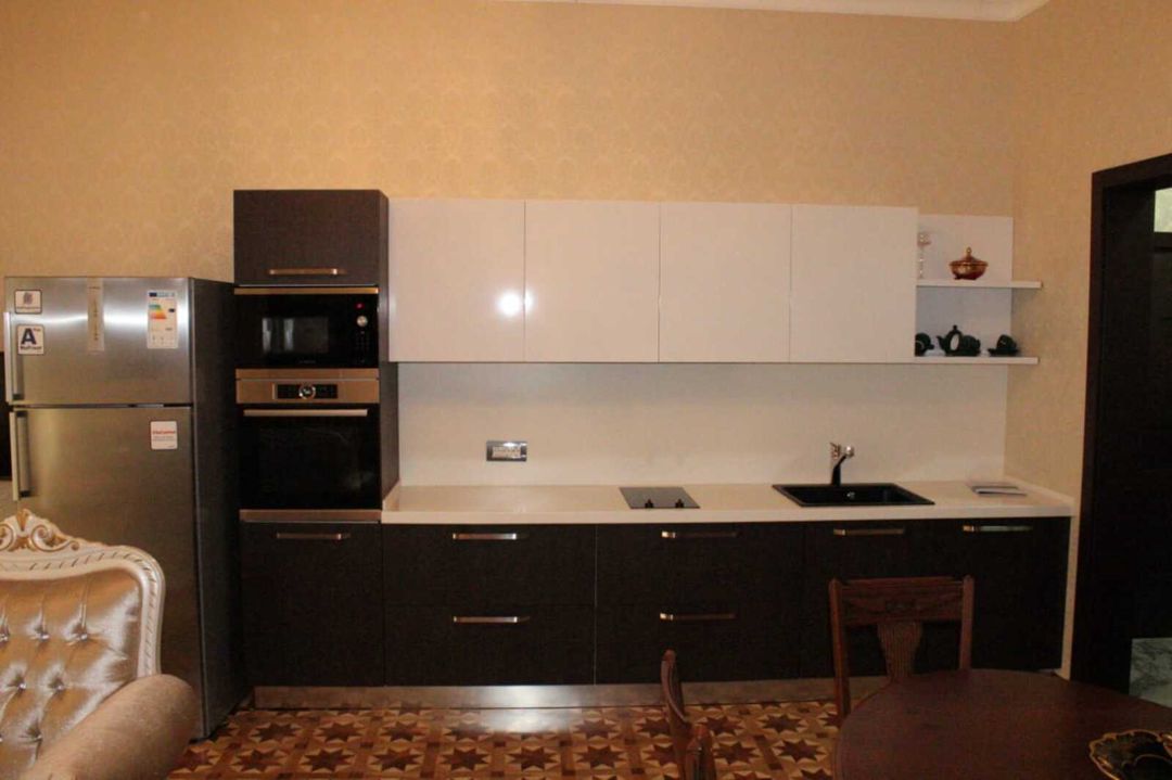 İcarəyə verilir 2 otaqlı köhnə tikili 100 m² — Mənzil, Bakı (5)