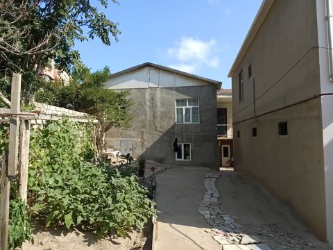 Satılır 200 kv 6 otaqlı mənzil, Həyət evi — Bakı
