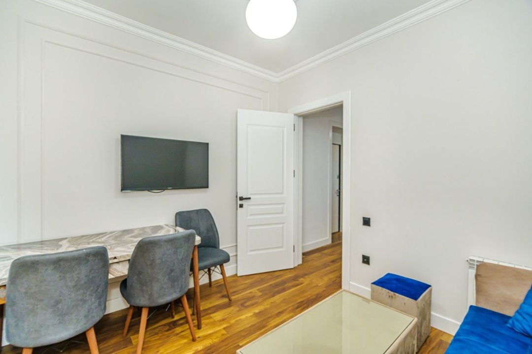 İcarəyə verilir 3 otaqlı köhnə tikili 88 m² — Mənzil, Bakı (11)