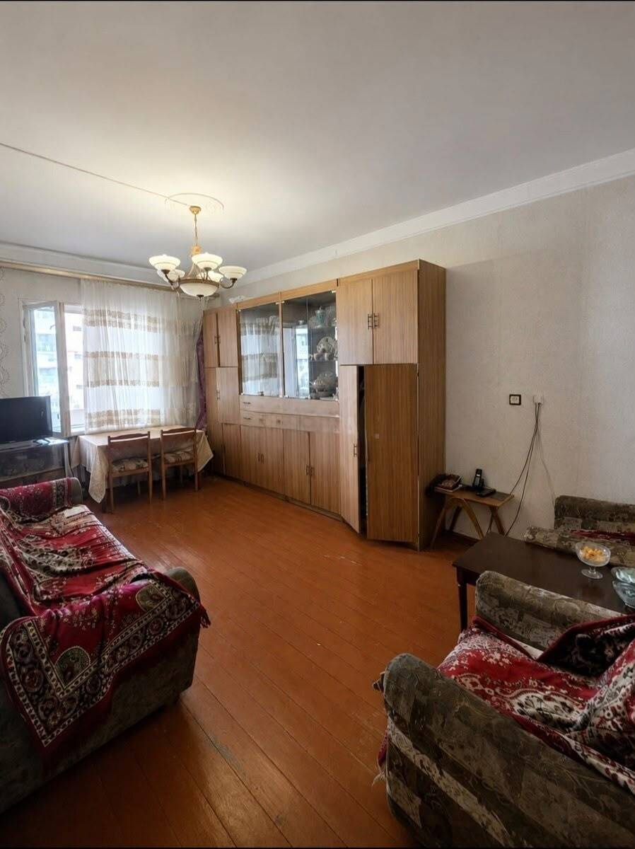 Satılır 2 otaqlı köhnə tikili 65 m² — Mənzil, Bakı