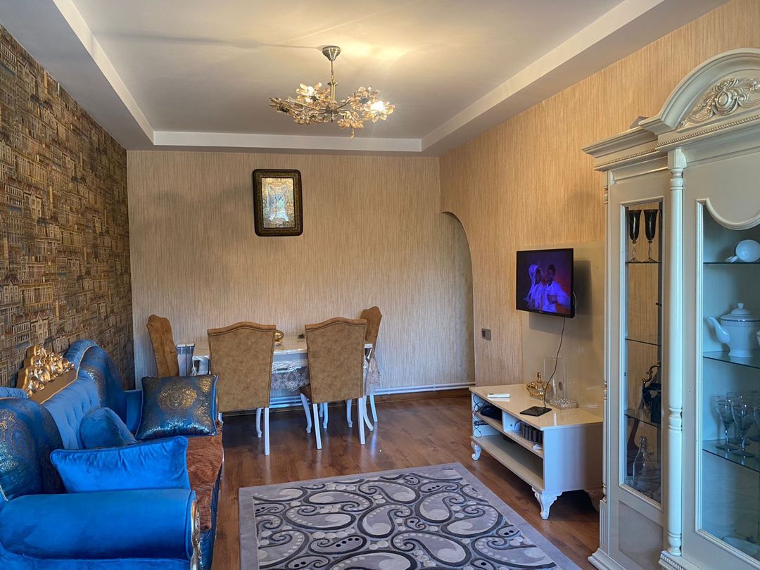 Satılır 3 otaqlı köhnə tikili 66 m² — Mənzil, Bakı
