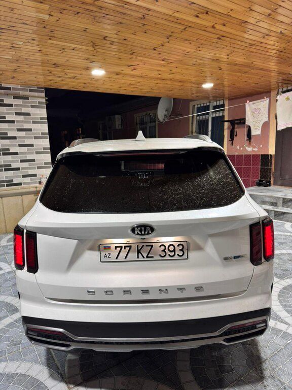 Kia Sorento, 1.6 L, 1.49 kWh, 2021 il, 185 000 km — Avtomobillər, Bakı (5)