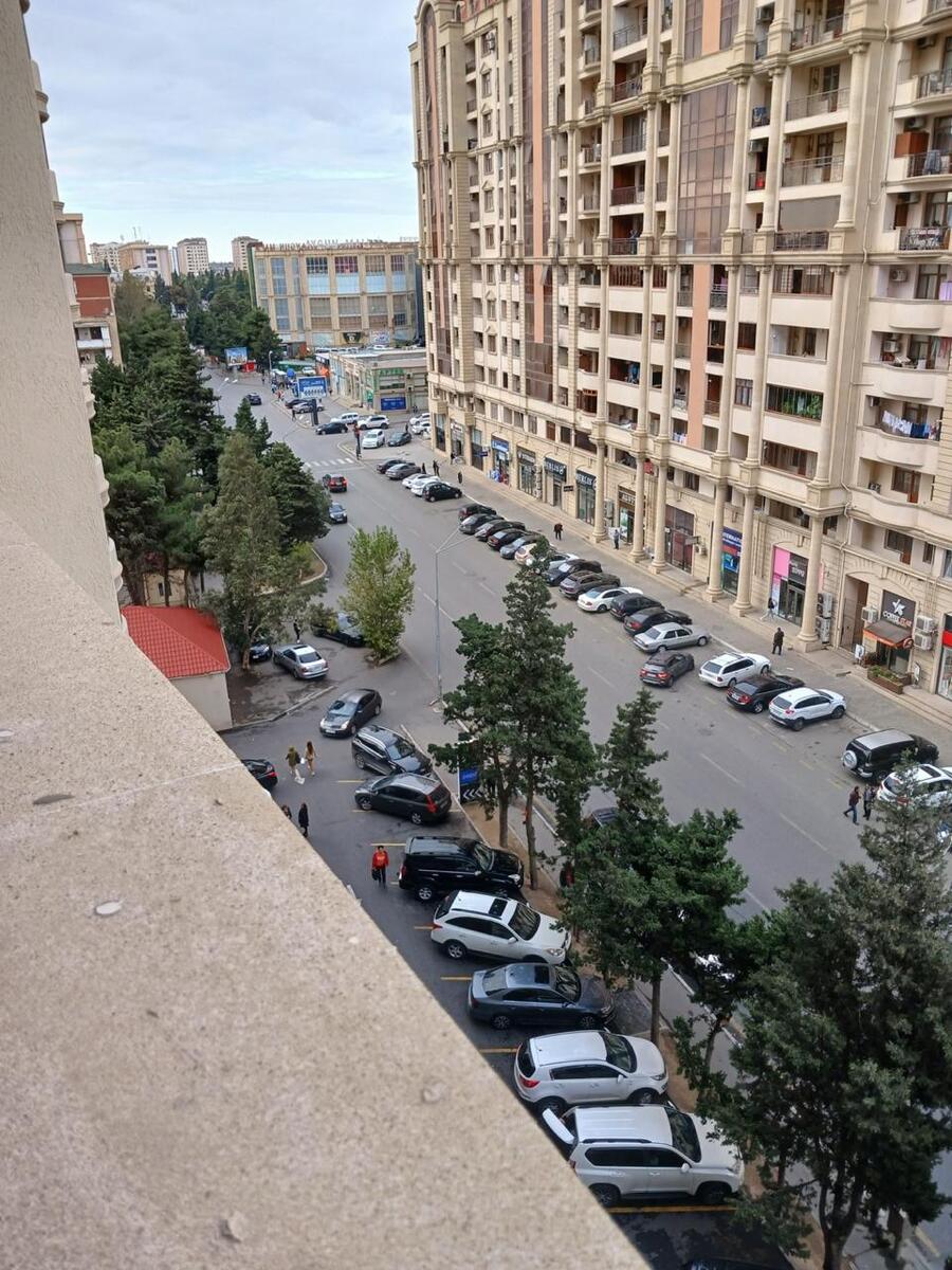 Satılır 4 otaqlı yeni tikili 172 m² — Mənzil, Bakı (3)