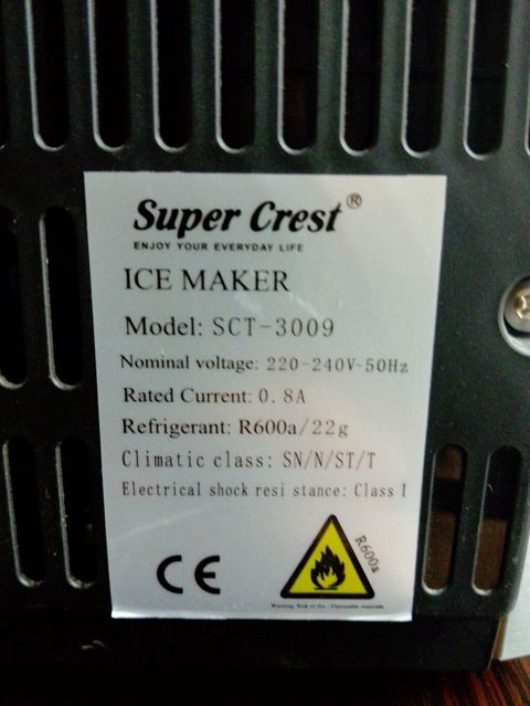 Super Crest ICE Maker – model SCT-3009 Masaüstü buzqıran/buz — Bakı