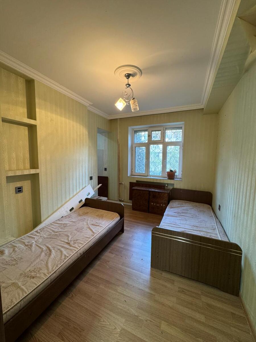 Satılır 3 otaqlı köhnə tikili 75 m² — Mənzil, Bakı (6)
