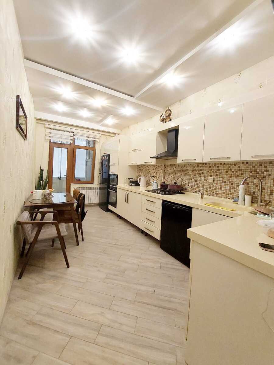 Satılır 3 otaqlı yeni tikili 135 m² — Mənzil, Bakı (8)
