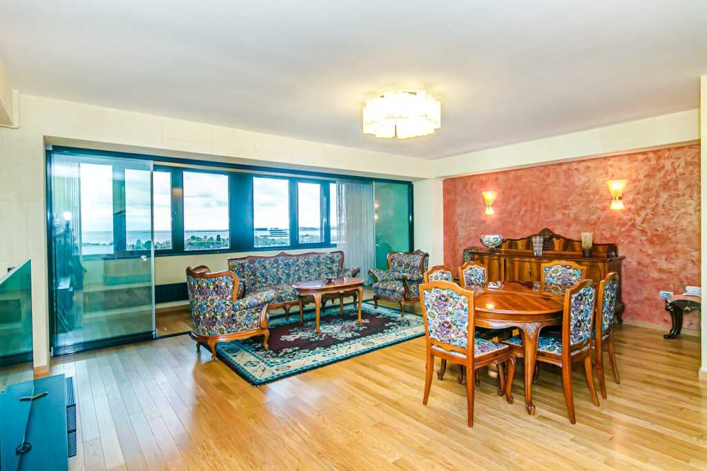 İcarəyə verilir 2 otaqlı köhnə tikili 88 m² — Mənzil, Bakı (6)