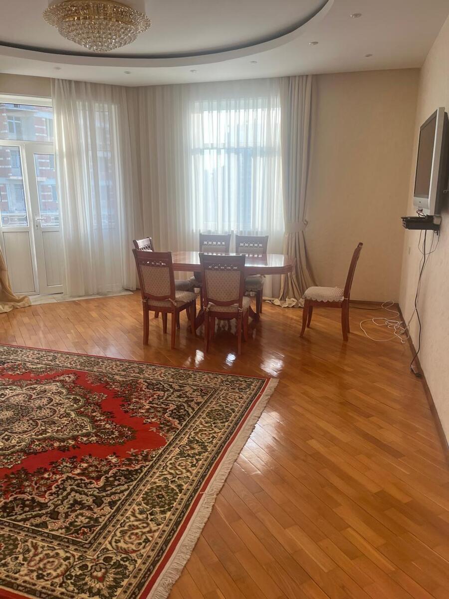 İcarəyə verilir 3 otaqlı yeni tikili 140 m² — Mənzil, Bakı (3)