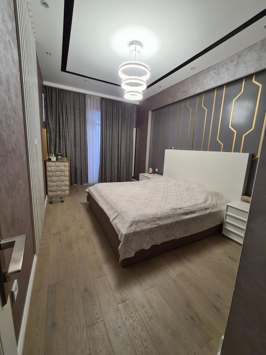 Satılır 3 otaqlı yeni tikili 120 m² — Mənzil, Bakı (2)