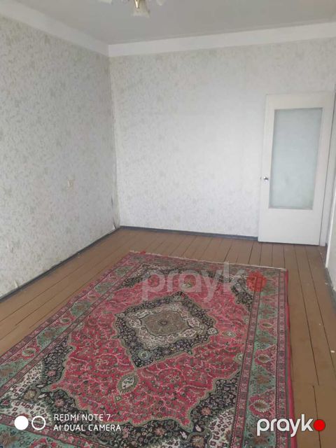 Satılır 3 otaqlı köhnə tikili 65 m²