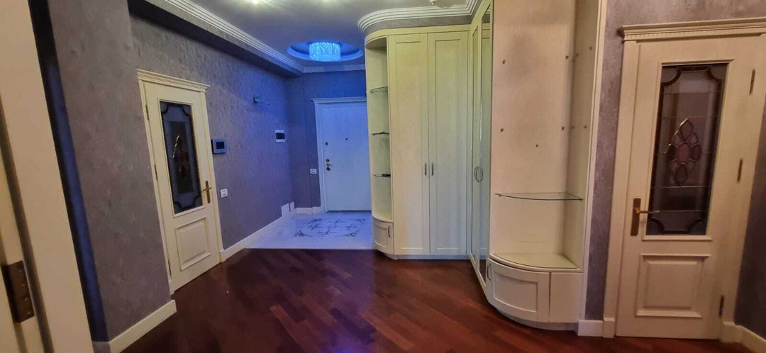 Satılır 3 otaqlı yeni tikili 137 m² — Mənzil, Bakı (10)