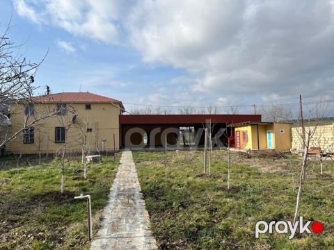 Satılır 7 otaqlı həyət evi/bağ evi 220 m²