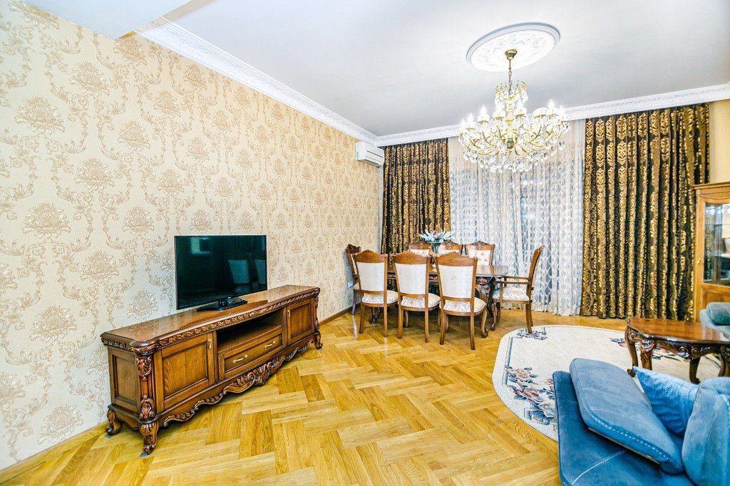 İcarəyə verilir 3 otaqlı yeni tikili 185 m² — Mənzil, Bakı (12)