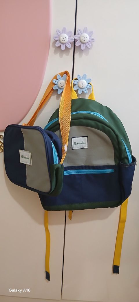 Orjinal United Colors of Benetton uşaq məktəb çantası + bəslənmə — Bakı