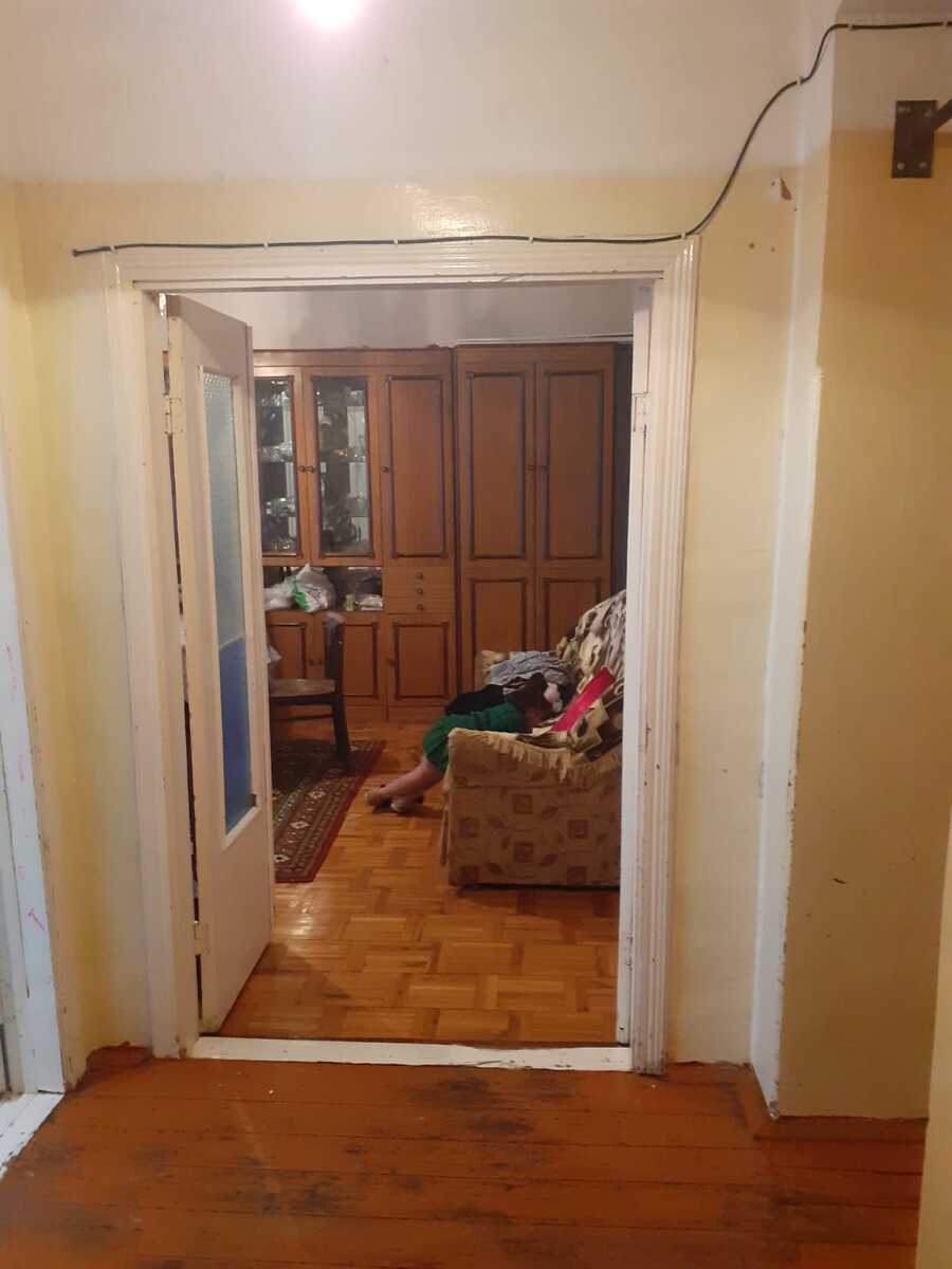 Satılır 5 otaqlı köhnə tikili 130 m² — Mənzil, Bakı (2)