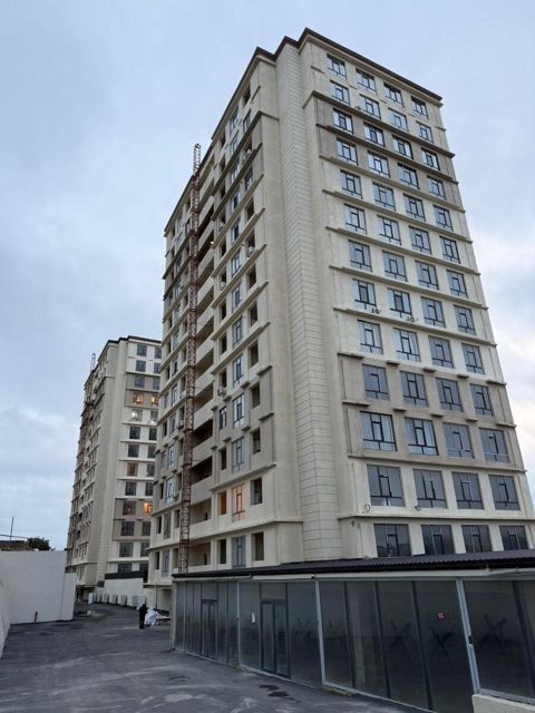 Satılır 3 otaqlı yeni tikili 80 m² — Bakı