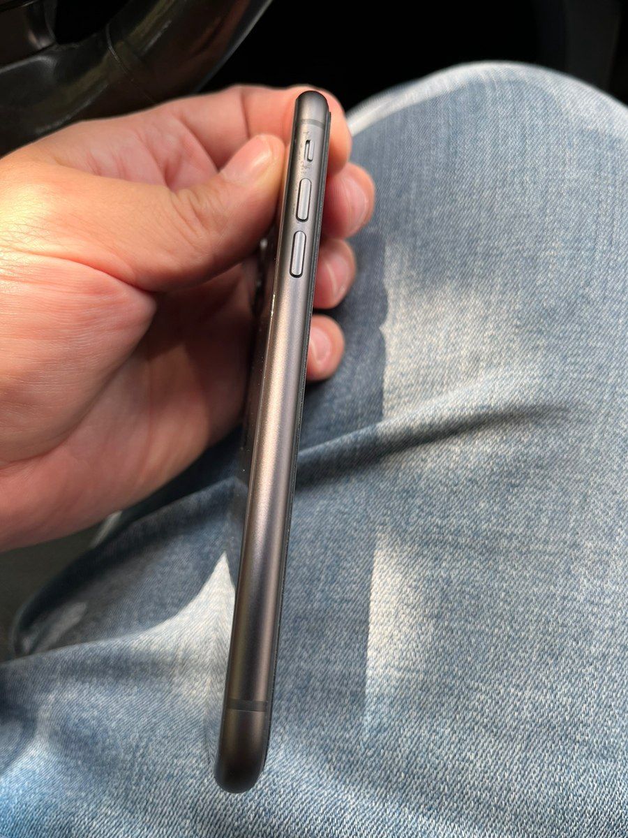 Apple iPhone 11 Black 64GB/4GB — Smartfonlar, Bakı (3)